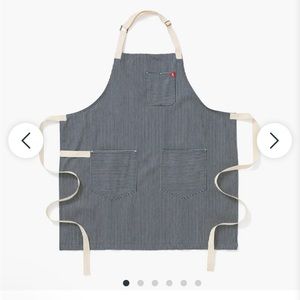 New without tags hedley & bennet hickory striped apron